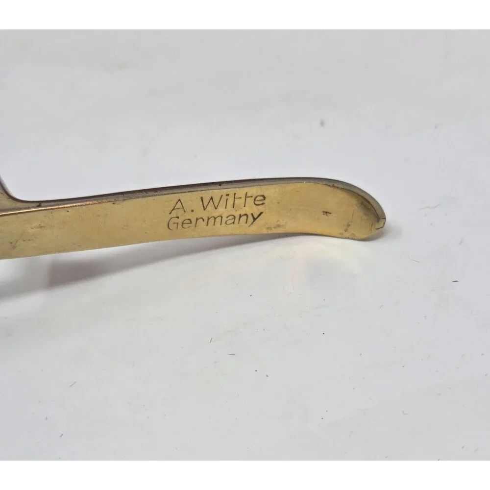 Vintage (GERMANY)  Hand  Held  Manual  Hair Beard Clipper Trimmer Barber Shaver.
